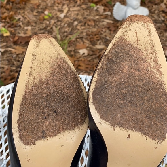 Vintage Bally Navy Blue Leather Made in Italy Heels - Picture 9 of 12